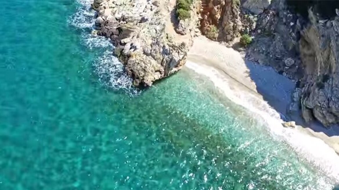 Video: Three beautiful secret beaches in Attica (video)
